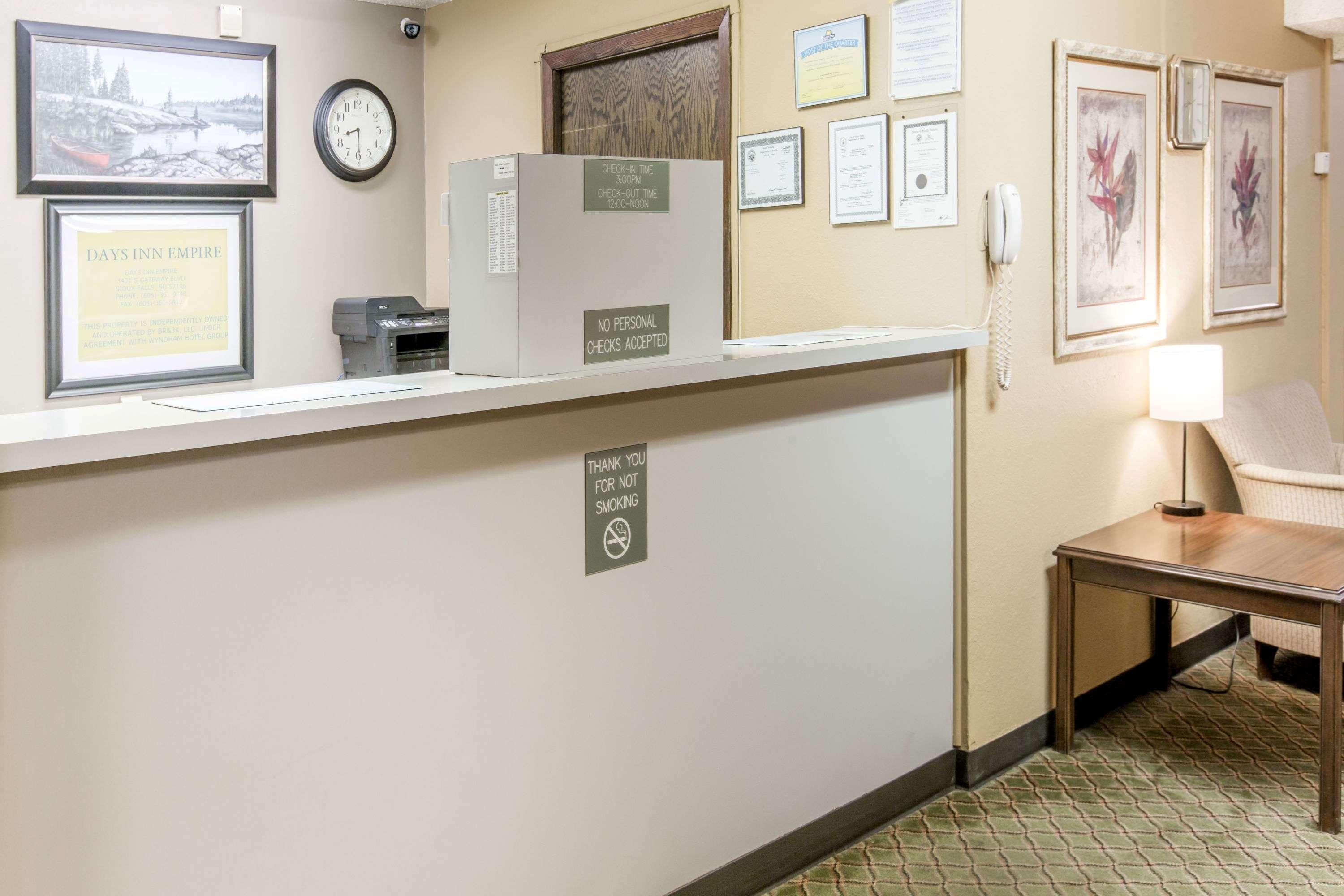 Days Inn By Wyndham Sioux Falls Ngoại thất bức ảnh